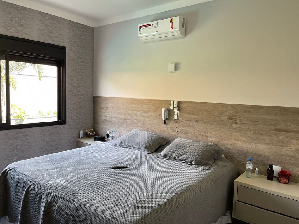 58f1e6_33ad9cd281d044a89d5778bd2528e074_mv2